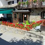 Triolet Courmayeur