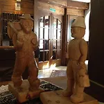 Triolet Hotel 3*