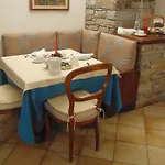 Triolet Hotel 3*