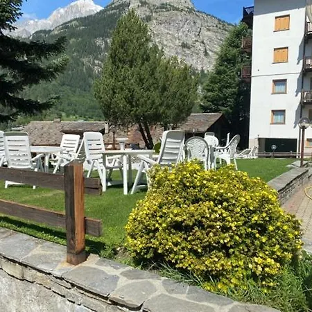 Triolet Otel 3*