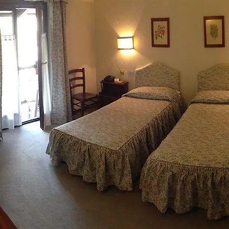 Triolet Otel