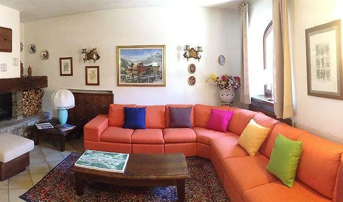 Ξενοδοχείο Triolet 3*